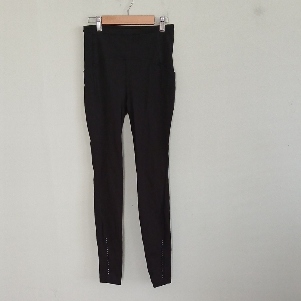 Lululemon Women's Black Athletic Leggings With Pockets Size 4